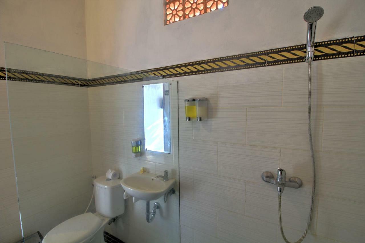 Saren Villa Ped Exterior foto